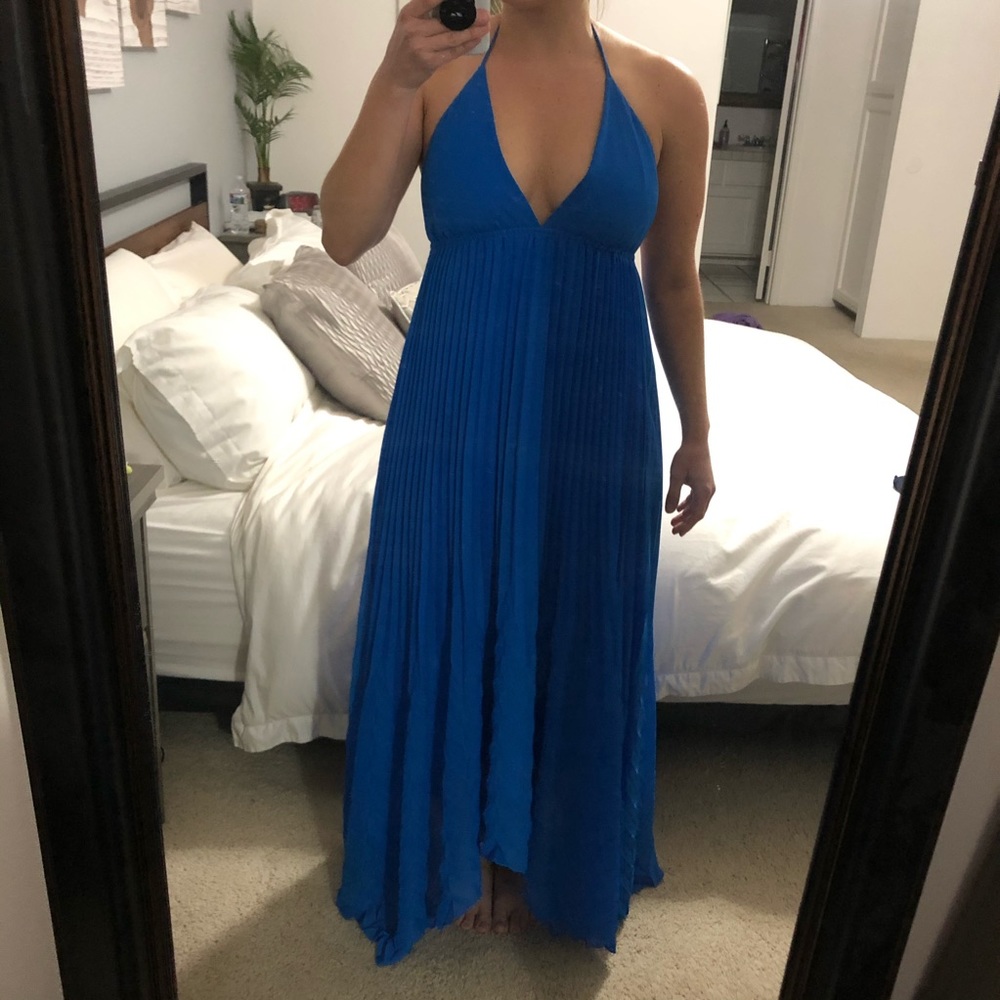 Alice + Olivia Blue Maxi Halter Evening Gown